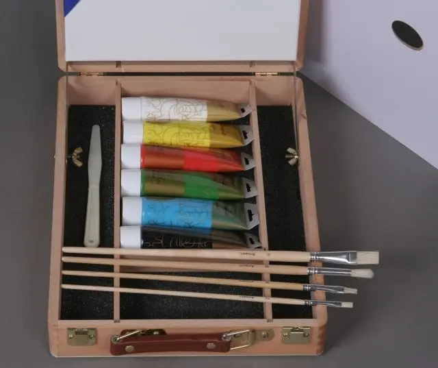 ARTMATE ZESTAW MALARSKI Z FARBAMI AKRYLOWYMI HBX-3 9 ELEMENTÓW