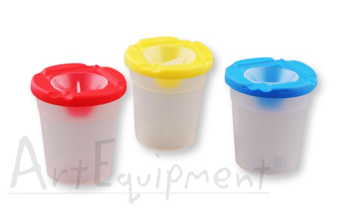 Kubek plastikowy "niekapek" na wodę